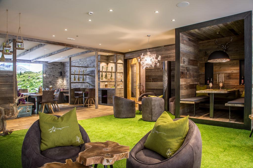Aurina Lodges Lutago Exterior photo